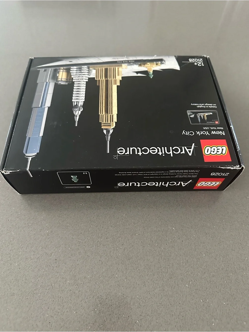 LEGO Architecture New York City 21028 Complete Retired Set w/ Box & Instructions - Picture 4 of 16